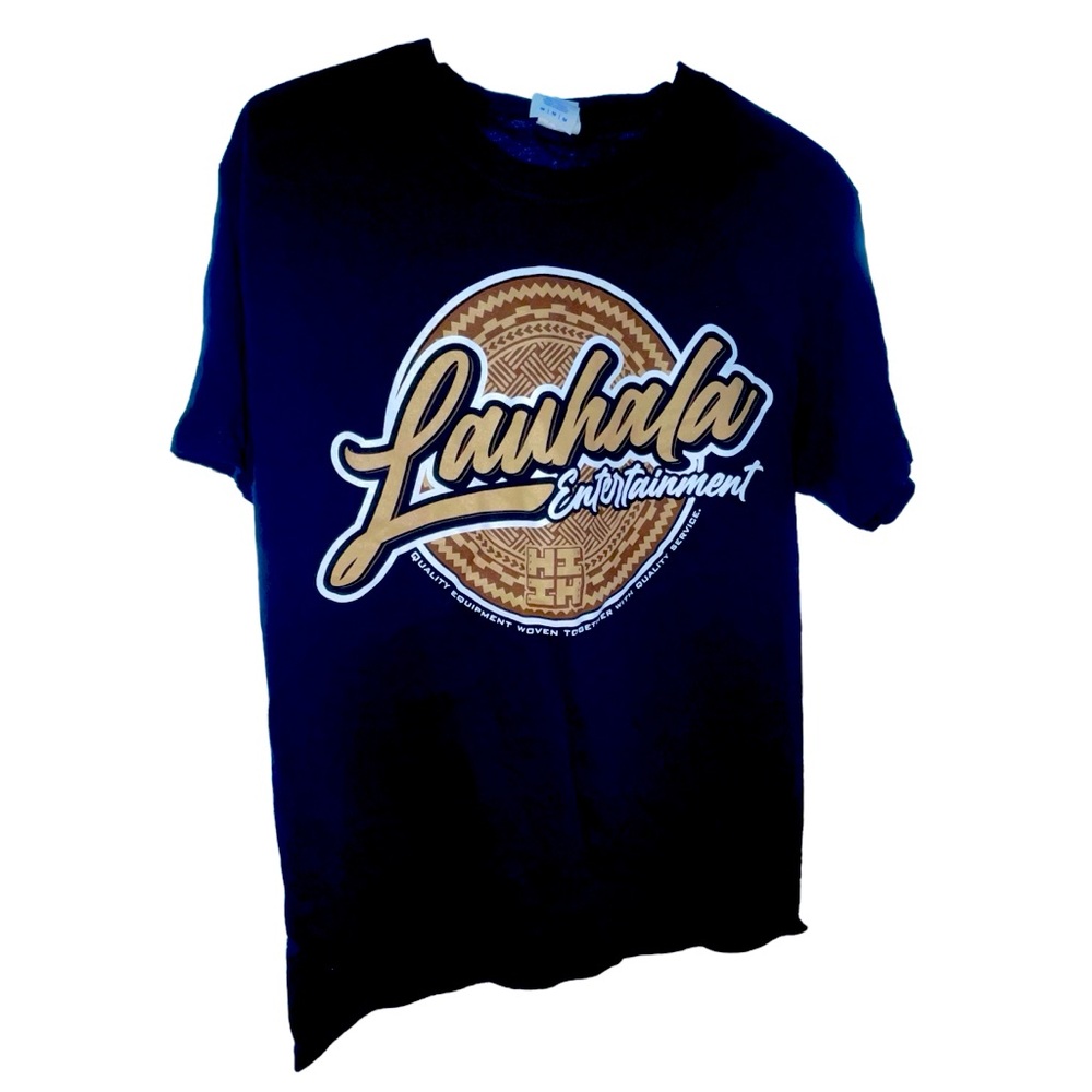 Island street wear black t shirt